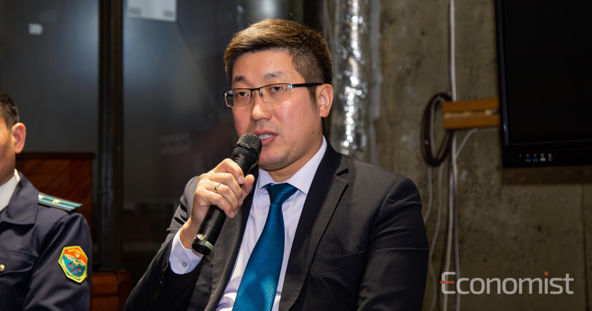 Минэконом не намерен переносить сроки отмены патента для торговцев изображение публикации