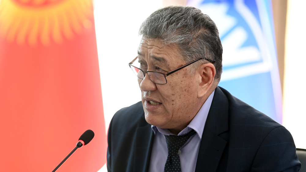 Какие расходы повлечет изменение флага, рассказал советник Садыра Жапарова изображение публикации