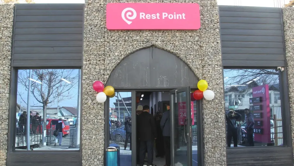 На трассе Бишкек – Ош появились две точки отдыха для путешественников изображение публикации