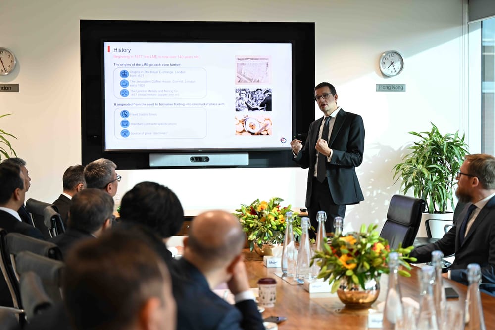 Кыргызстан рассчитывает выйти на мировой рынок цветмета через Лондонскую биржу металлов изображение публикации