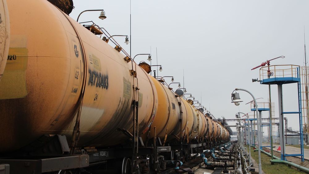 В 2025 году Россия увеличит экспорт нефтепродуктов в Кыргызстан изображение публикации