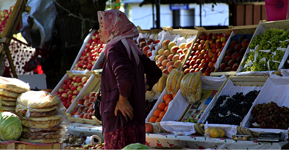 Ряд рынков в Нарыне снизили стоимость арендной платы для торговцев изображение публикации