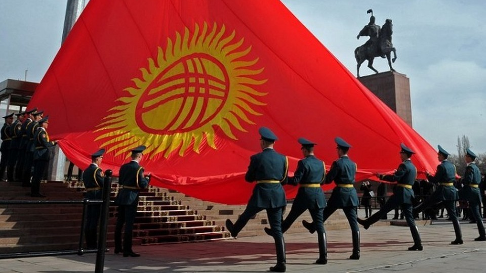 Закон о новом флаге вступил в силу – но спецификация госсимвола еще не утверждена изображение публикации