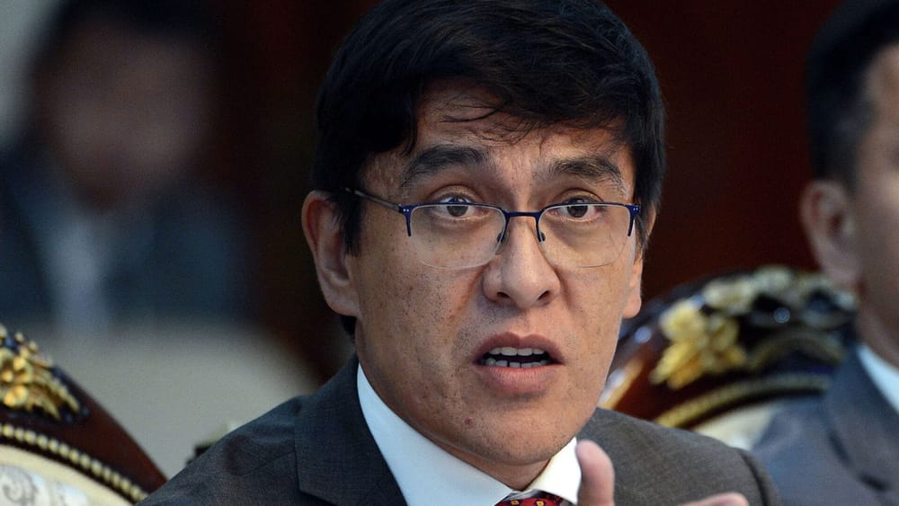 В Кыргызстане в следующем году повысят пенсии и пособия — Эдиль Байсалов изображение публикации