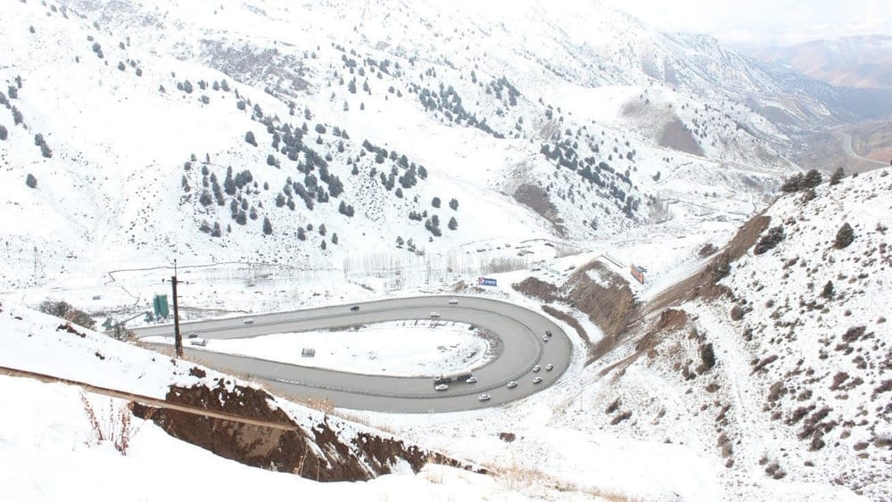 На трассе Ош — Ташкент ожидается метель и гололедица изображение публикации