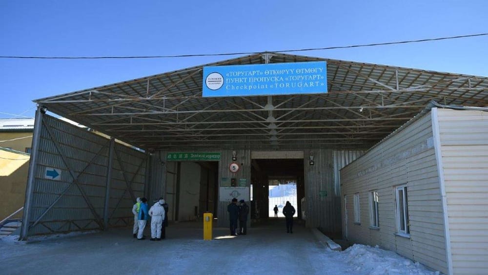 КПП "Торугарт" и "Иркештам" будут закрыты 1 января изображение публикации