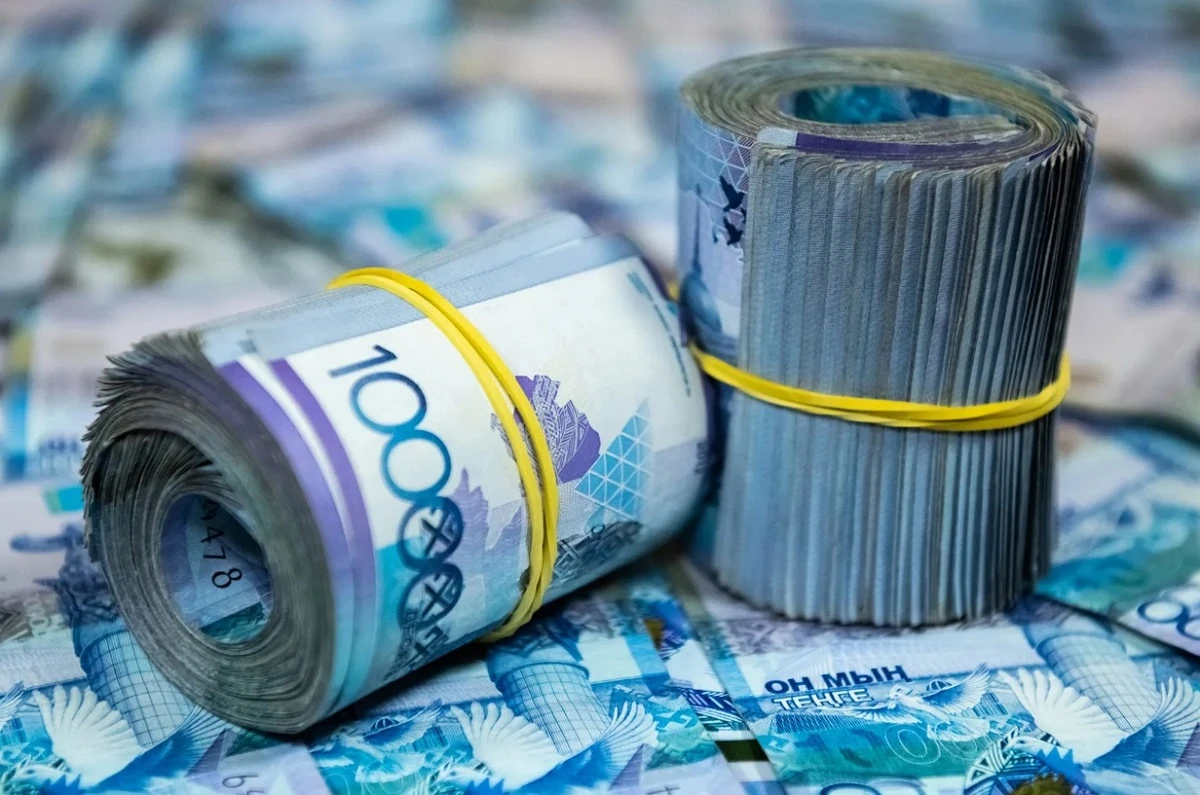 Госслужащий из Казахстана проиграл на ставках 500 млн тенге и сбежал в Кыргызстан изображение публикации