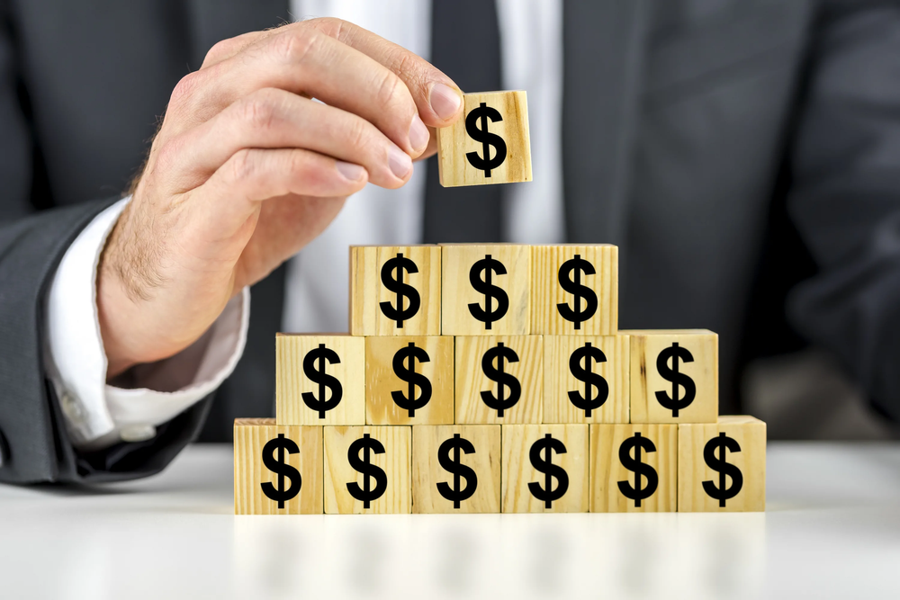 За 2023 год в КР расследовано 358 уголовных дел по финансовым пирамидам изображение публикации