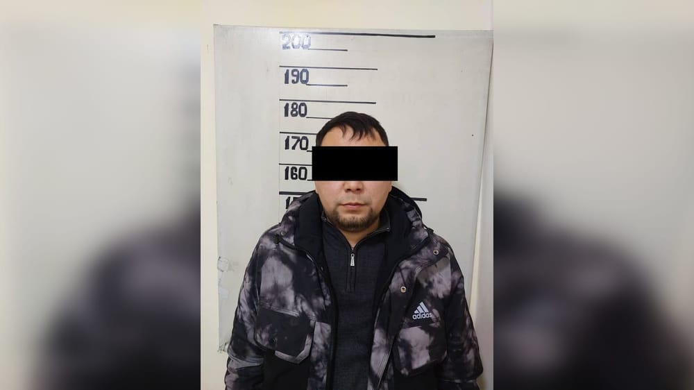 В Оше за мошенничество задержан сотрудник службы по оказанию услуг населению изображение публикации