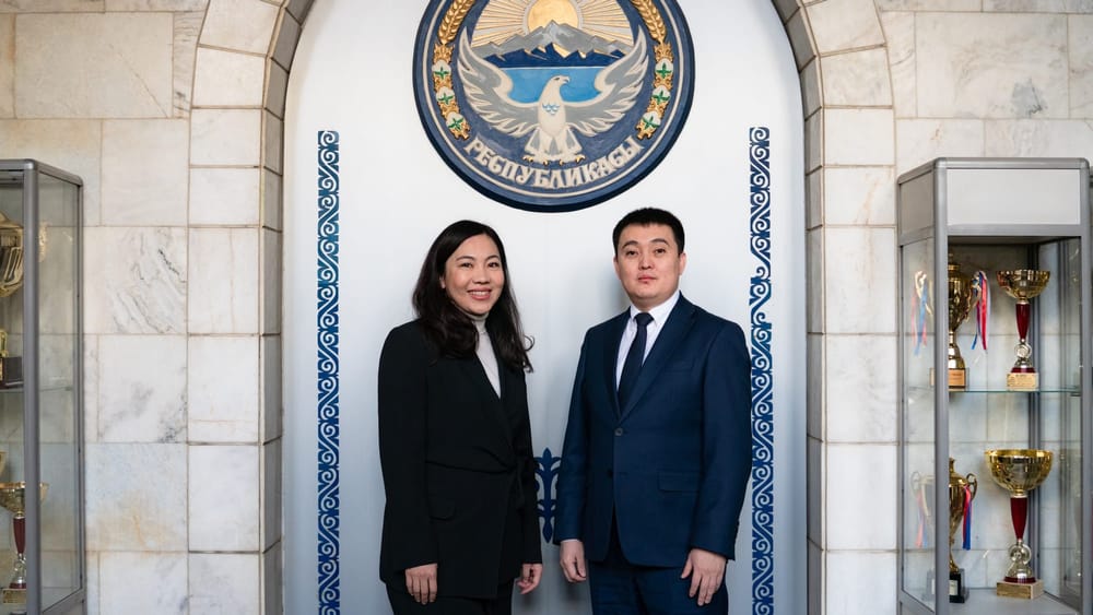 Glovo: цифровые решения в сотрудничестве с государством. Почему важны курьерские патенты и цифровые чеки? изображение публикации