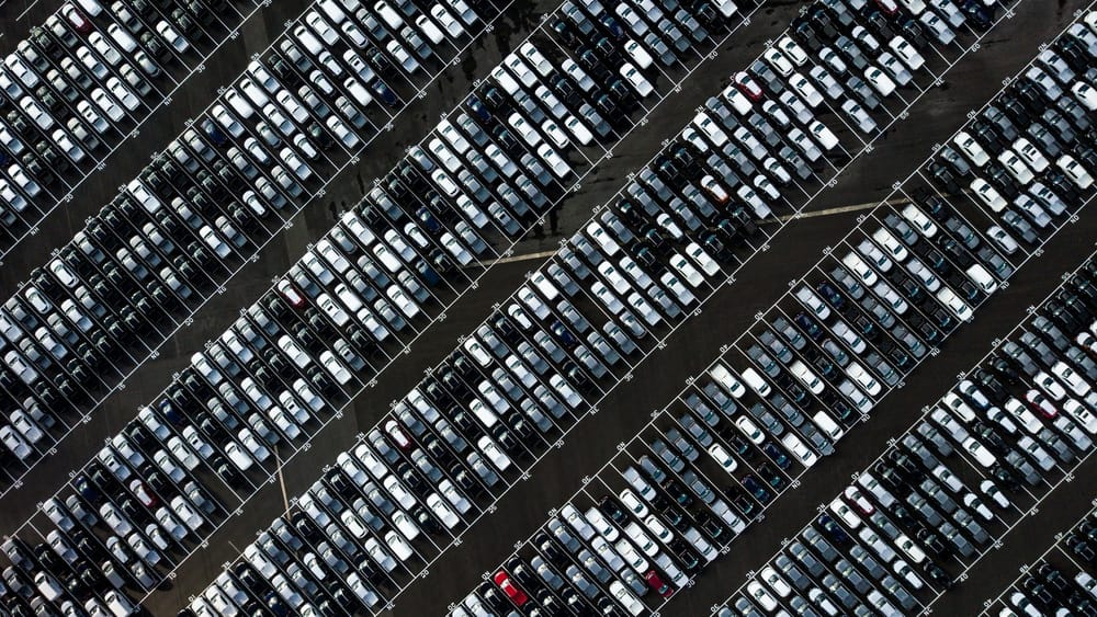 Кыргызстан резко нарастил поставки легковых автомобилей из Китая изображение публикации