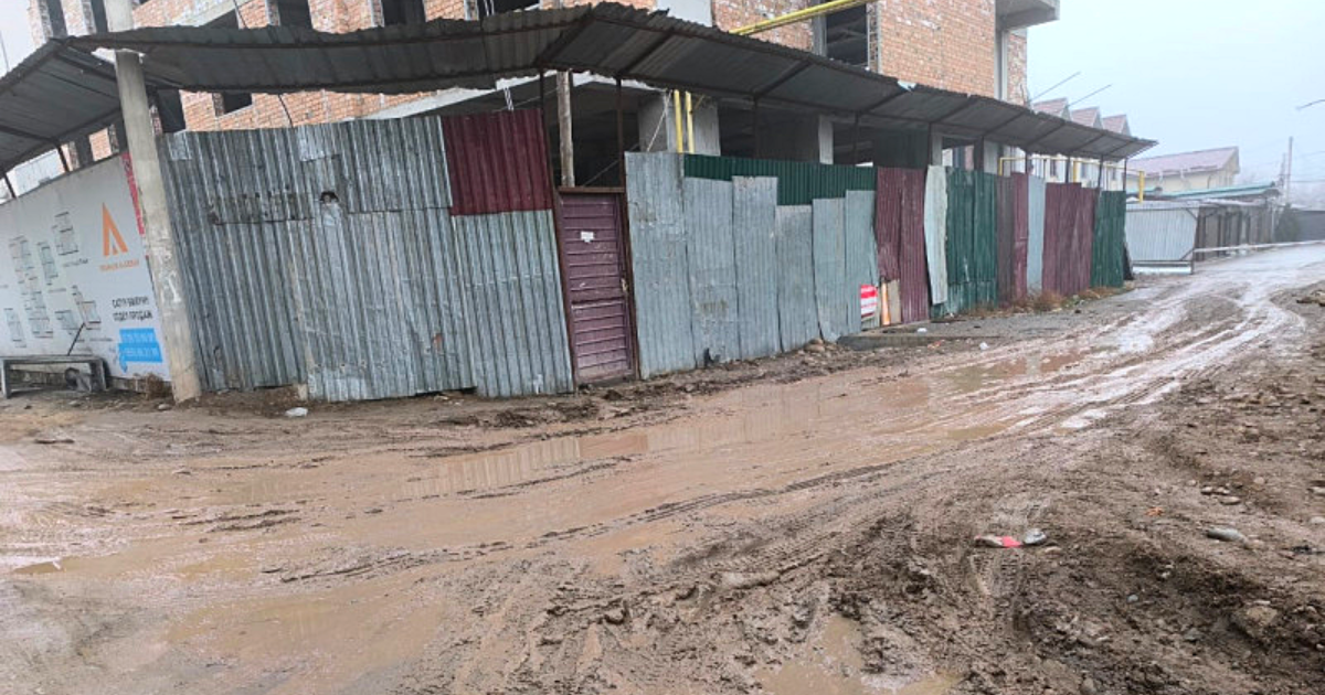 В Бишкеке оштрафовали семь стройкомпаний за нарушение благоустройства изображение публикации