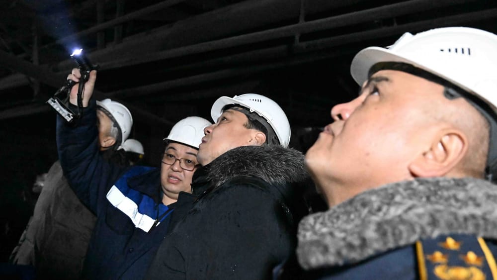 Авария на ТЭЦ: Бакыт Торобаев поручил заслушать специалистов, дежуривших в момент взрыва изображение публикации