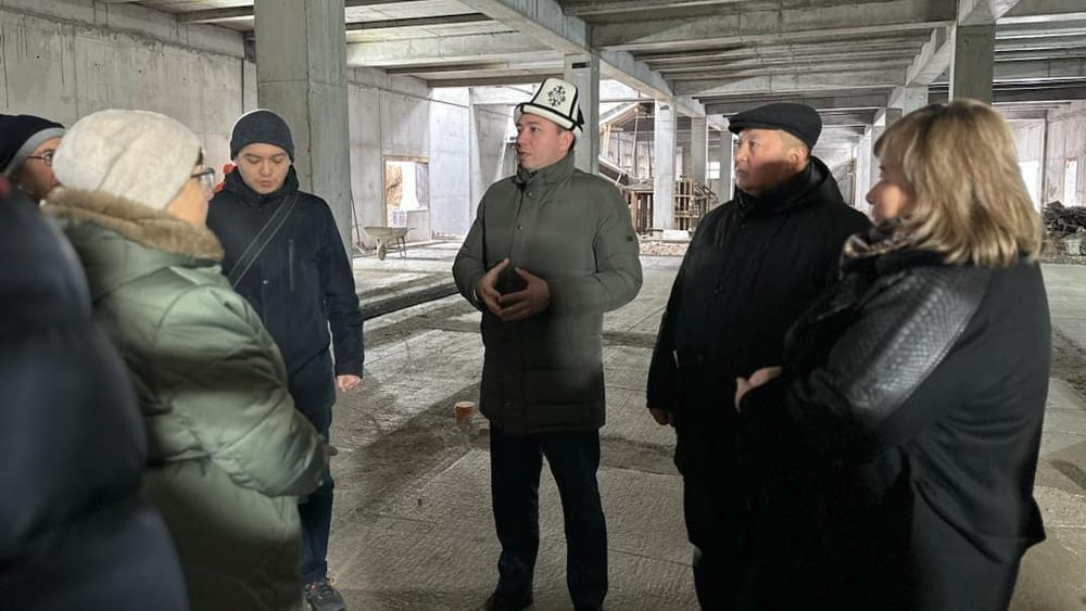 В Бишкеке семь лет пытаются достроить новую детскую больницу изображение публикации