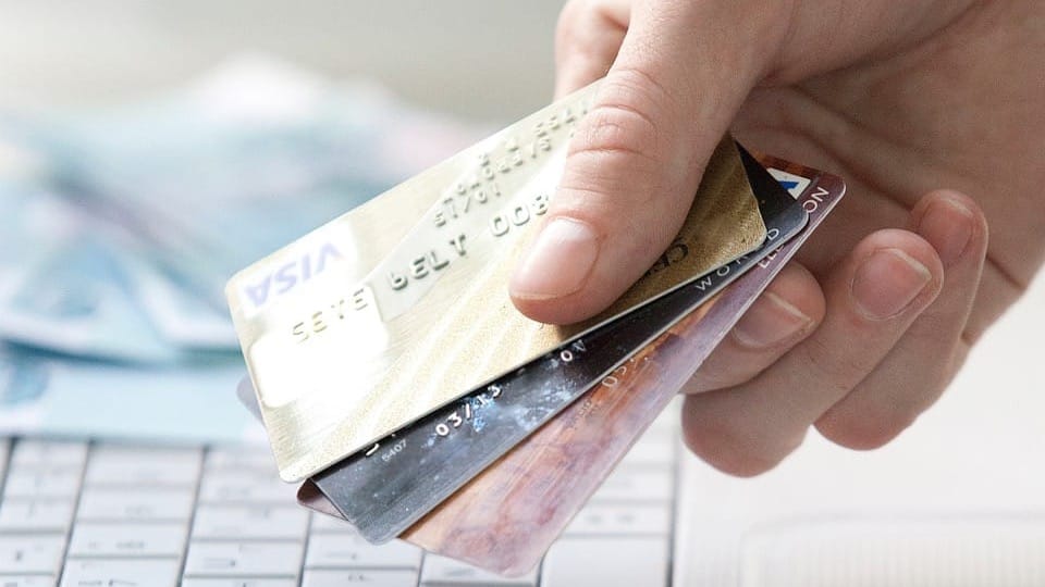 Отток денежных переводов из КР сократился в два раза – данные за 2023 год изображение публикации