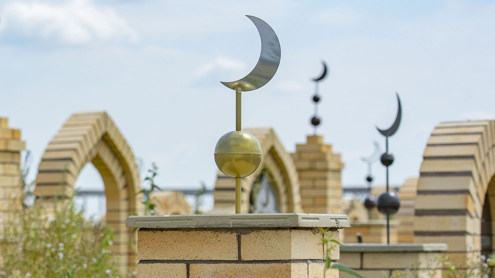 Глава пресс-службы президента КР призвал отказаться от установки памятников умершим изображение публикации