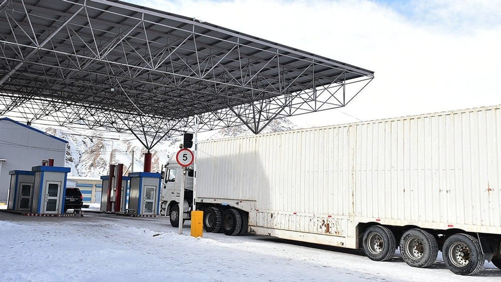 Кыргызстан и Китай увеличат пропускную способность всех КПП до 1000 машин в сутки изображение публикации