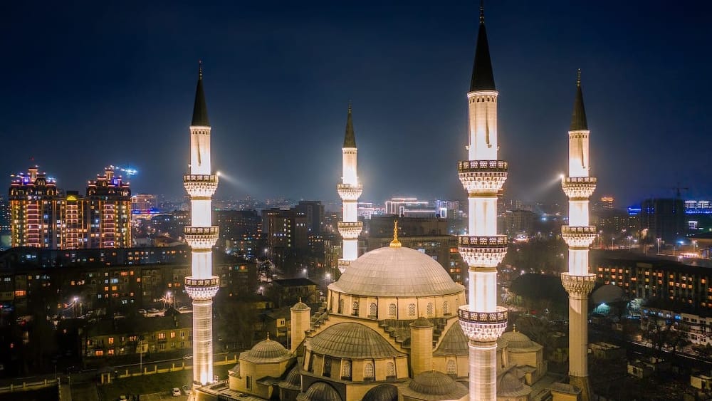 Стало известно, когда начнется священный месяц Рамазан в 2024 году изображение публикации