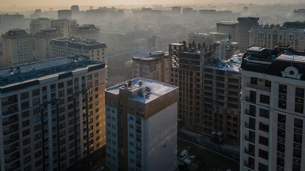 Кыргызстан попал в список безопасных стран для покупки недвижимости россиянами изображение публикации