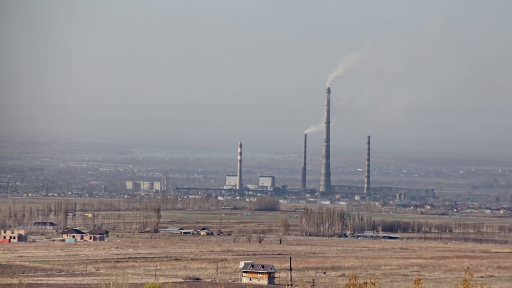 ТЭЦ Бишкека и ТЭЦ Оша передадут мэриям городов – президент изображение публикации