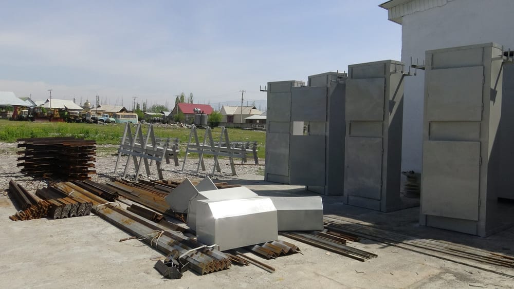 В Джалал-Абаде изготовят 2.5 тысячи металлоконструкций для обслуживания электросетей изображение публикации