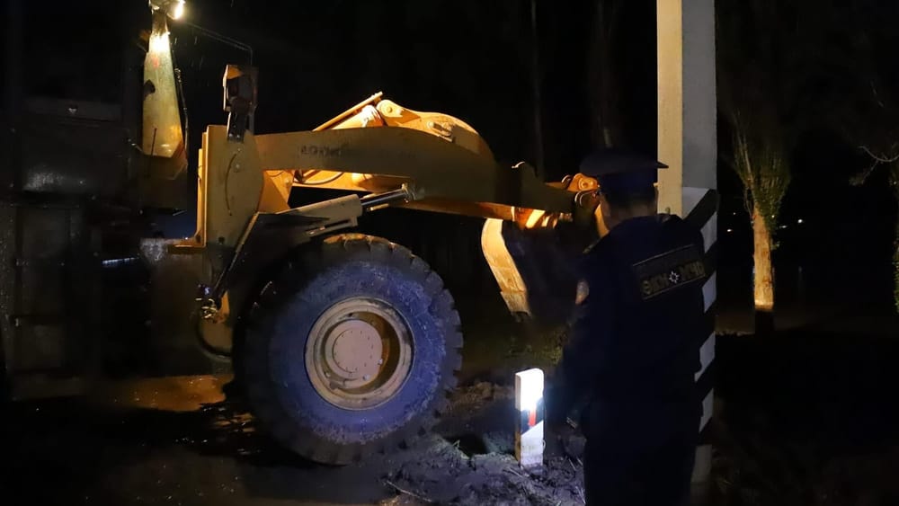 В Ноокенском районе эвакуировали жителей 300 домов – в селах сошел сель изображение публикации