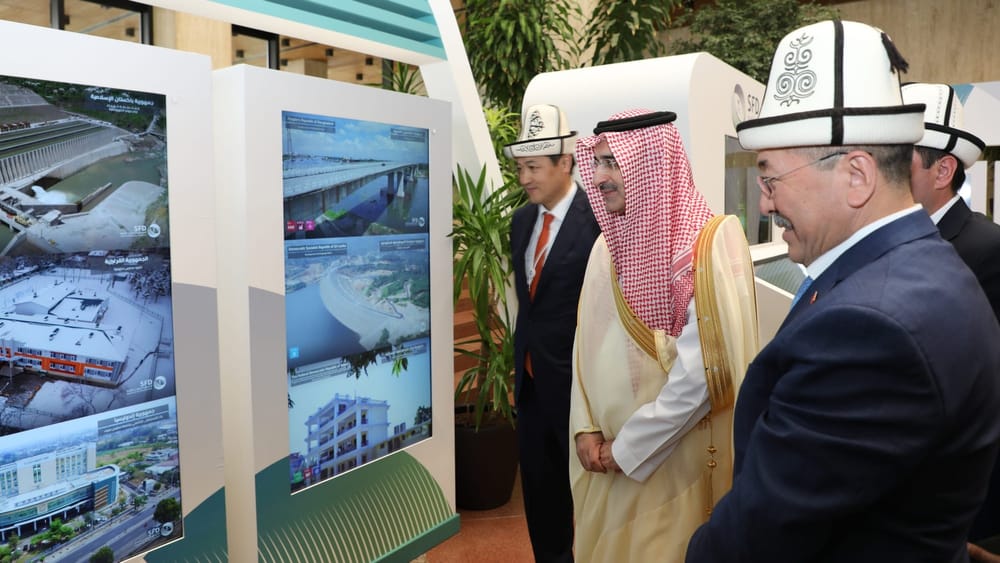 Кыргызстан предложил арабским инвесторам вложиться в строительство Камбар-Атинской ГЭС-1 изображение публикации