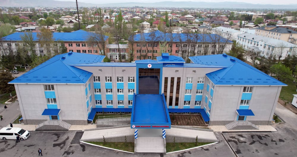 В Джалал-Абаде за один год построили новое здание областной клинической больницы изображение публикации