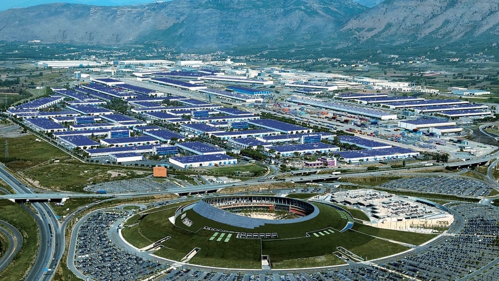 Италию заинтересовало контрактное производство одежды в Кыргызстане изображение публикации