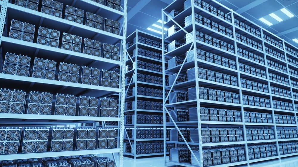 В Кыргызстане порядка 25 майнинг-ферм прошли регистрацию – Минэнерго изображение публикации