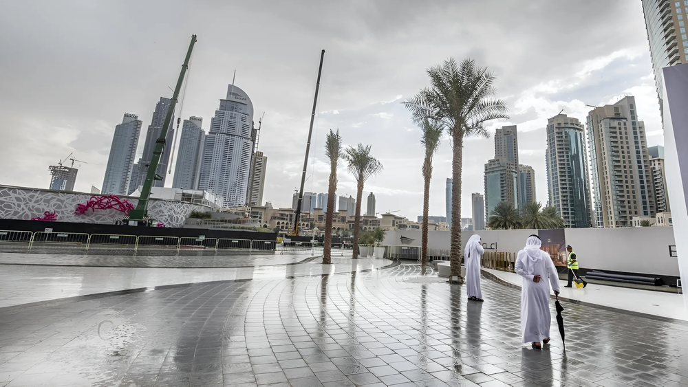 Из-за сильных дождей отменены рейсы из Бишкека в Шарджу и Дубай изображение публикации