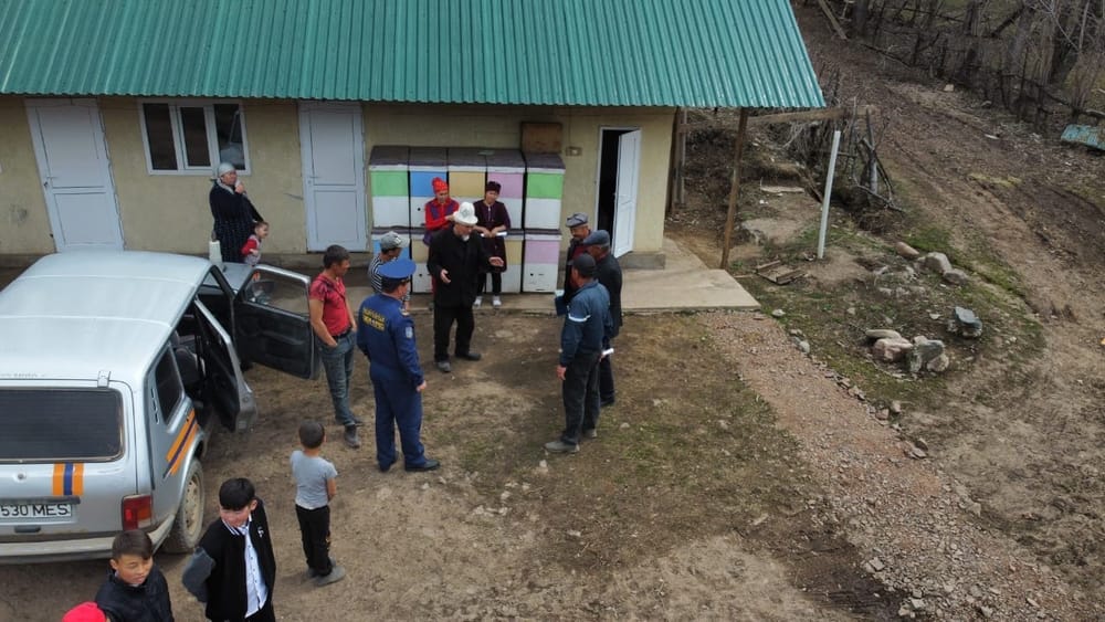 В Аксыйском районе эвакуируют десять семей – их жилью угрожает старый оползень изображение публикации