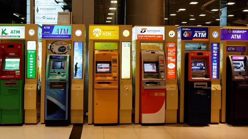 Акылбек Жапаров предложил банкам Кыргызстана создать единую сеть банкоматов изображение публикации