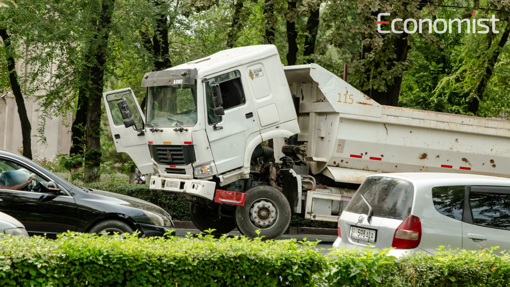 Минтранс оштрафовал водителей грузовиков за езду по дорогам общего пользования в жару изображение публикации
