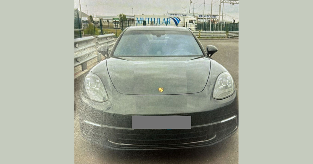 Porsche Panamera пытались ввезти в Кыргызстан по подложным документам изображение публикации