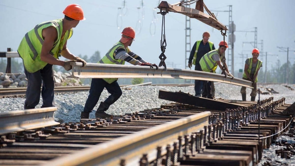 Когда начнется и завершится строительство ж/д КНР–КР–РУз, рассказал глава «Кыргыз темир жолу» изображение публикации