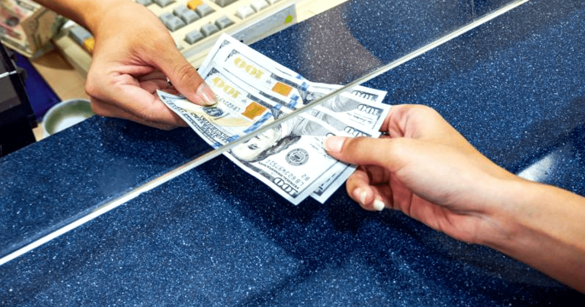 У обменного бюро «Группа компаний «Милан» отозвали лицензию изображение публикации