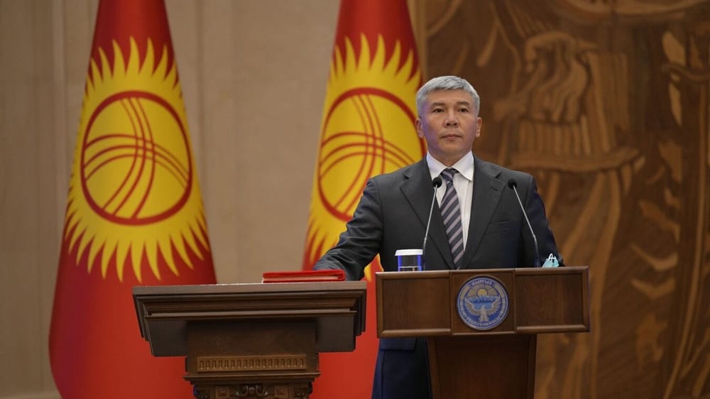 Президент назначил Максата Мамытканова послом КР в Азербайджане изображение публикации