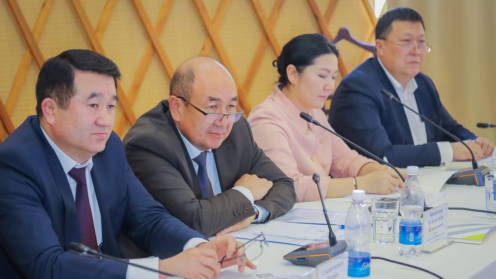 Из-за геополитической неопределенности Нацбанк КР сосредоточен на минимизации внешних рисков — Боконтаев изображение публикации