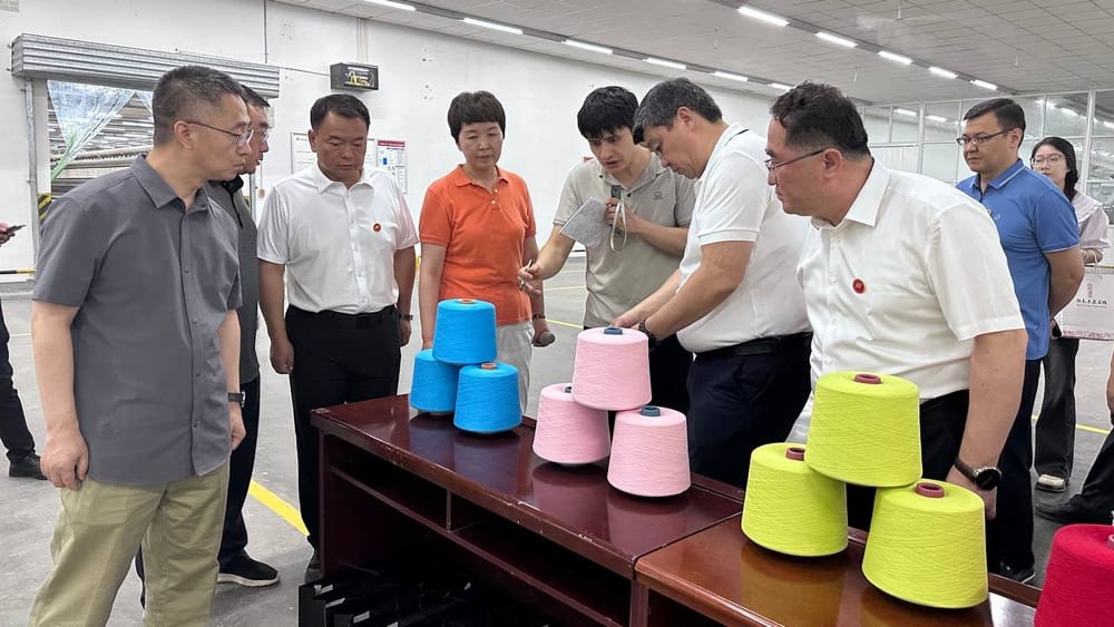 Китайская компания рассмотрит возможность экспорта большого объема ткани в КР изображение публикации