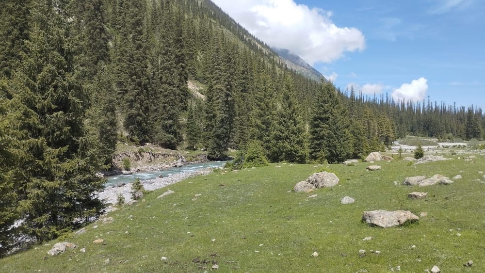 На Иссык-Куле построят малую ГЭС стоимостью 706 млн сомов – когда ее введут в эксплуатацию? изображение публикации