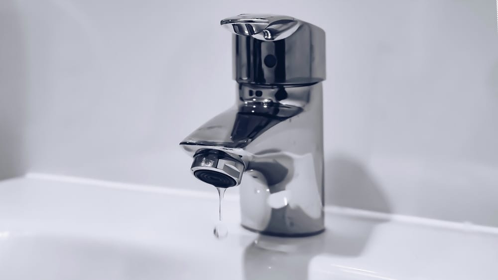 В районе автовокзала Токмока до вечера не будет воды — причины изображение публикации