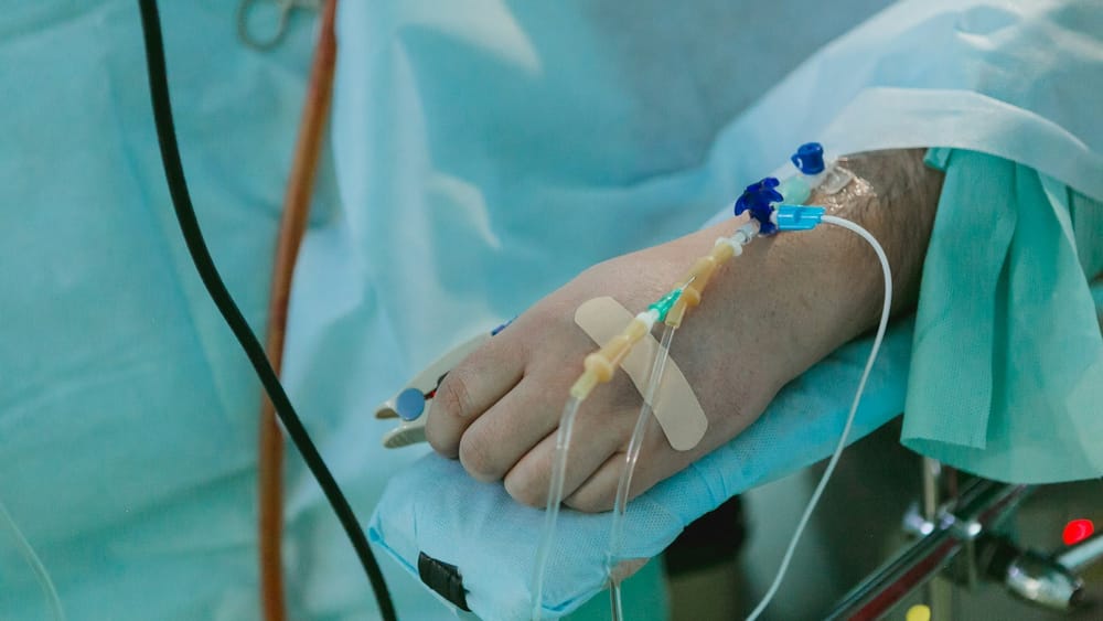 Кыргызстан попросил Турцию увеличить квоту на бесплатное лечение кыргызстанцев изображение публикации