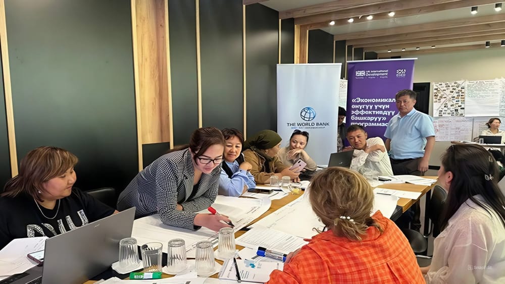 Более 400 муниципальных и госслужащих обучили системе «Санарип Аймак» изображение публикации