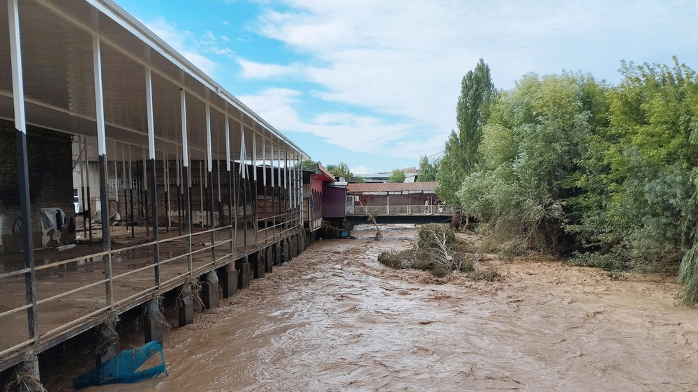 Сель в Оше: мэрия предостерегает кыргызстанцев от перевода денег на сомнительные счета изображение публикации
