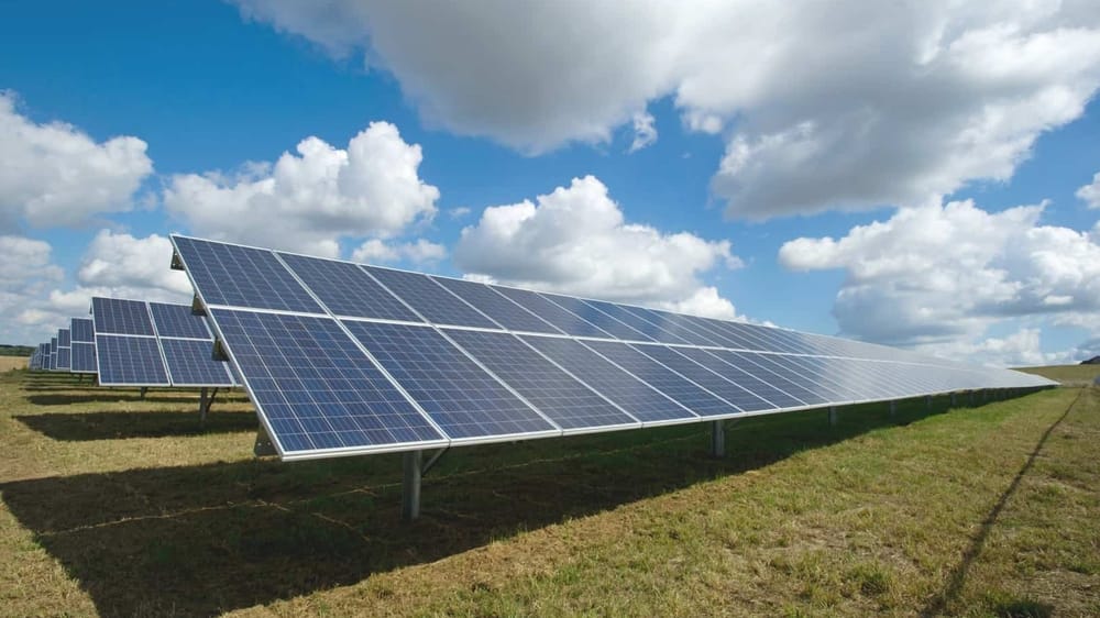 Две солнечные электростанции РУз будут поставлять энергию в Кыргызстан изображение публикации
