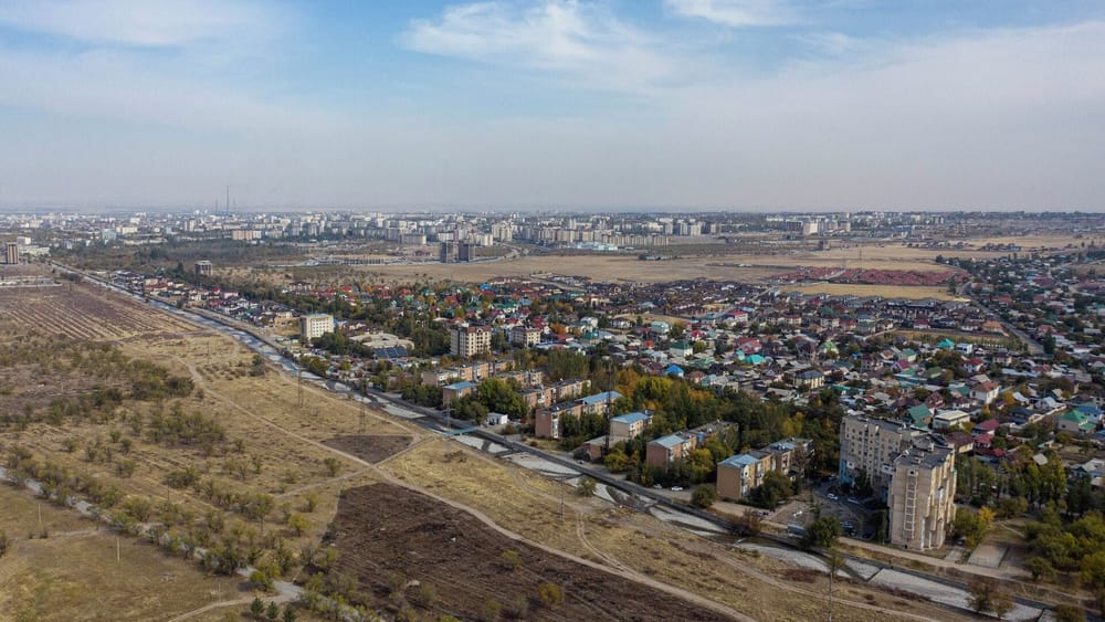 Стоимость аренды муниципальных участков в Бишкеке увеличится в четыре-пять раз – Джунушалиев изображение публикации