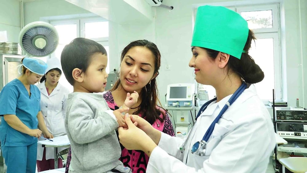 За полгода 5.5 тысячи кыргызстанцев ездили лечиться в Узбекистан изображение публикации