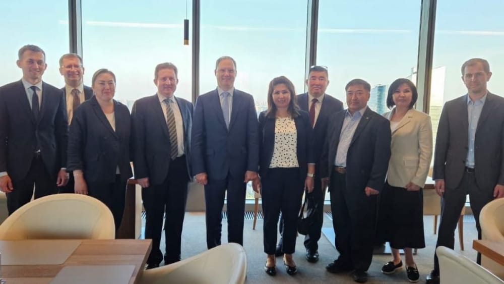 Кыргызстан и Россия обсудили сборку грузовиков «КамАЗ» в КР изображение публикации