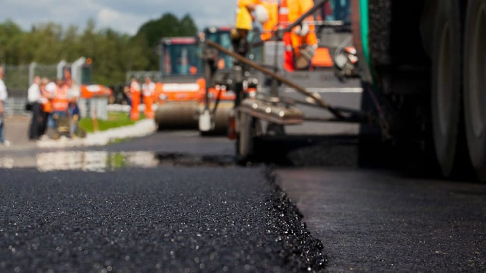 На завершение ремонта дорог в Таласе, начатого в прошлом году, выделено еще 119 млн сомов изображение публикации